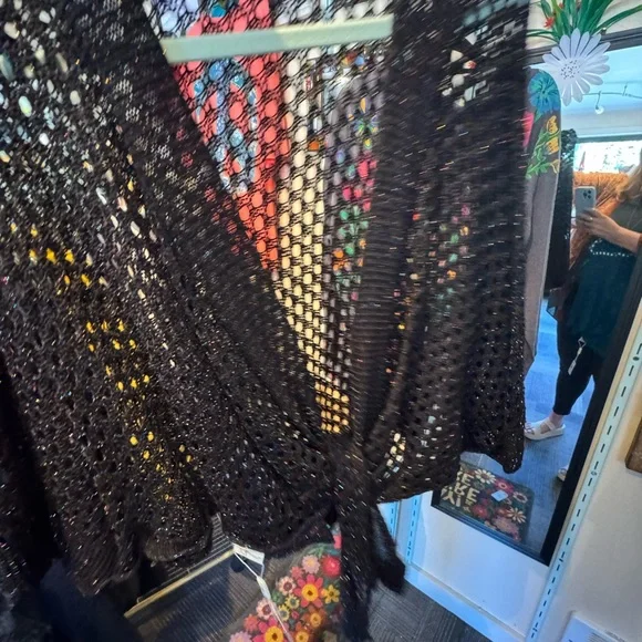 Black Open Knit Poncho with Batwing Sleeves - Picture 3 of 4